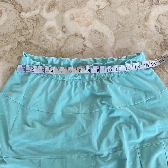 Babolat Core Lightweight Tennis Performance Pleated Skort & Matching Tank Top - Picture 13 of 16